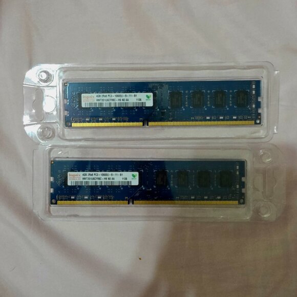 Hynix RAM 8GB 4GB (2x 4GB) HMT351U6BFR8C-H9N0AA DDR3 PC3-10600U - Picture 1 of 1